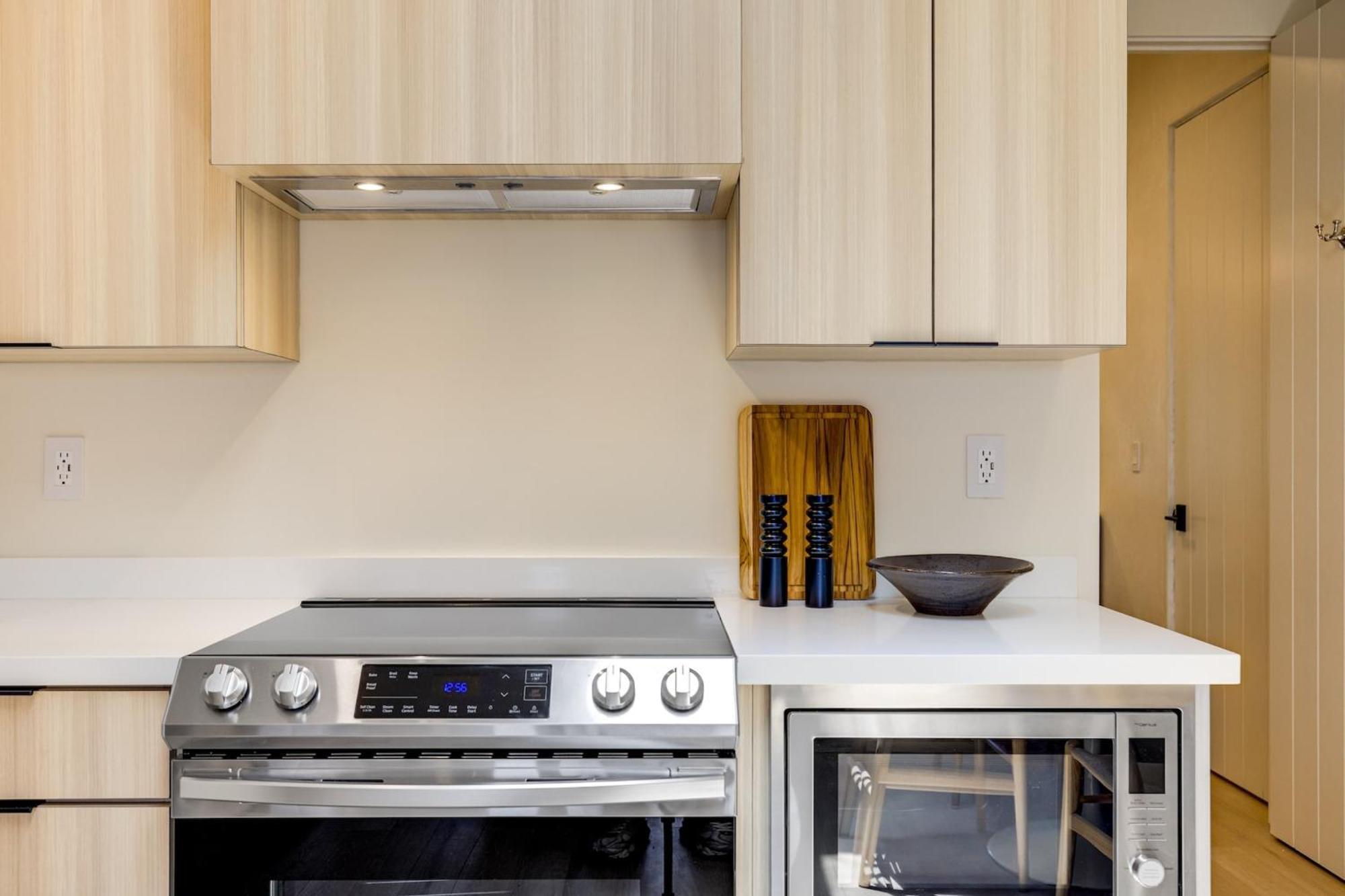 Casa De La Vina - Boutique Apartments In Downtown سانتا باربارا المظهر الخارجي الصورة