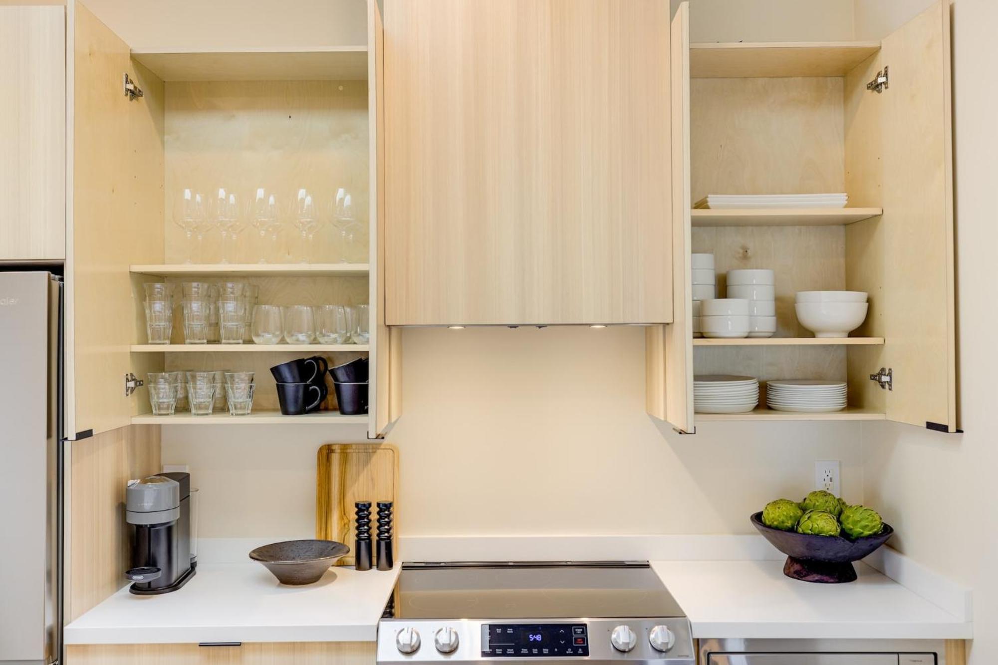 Casa De La Vina - Boutique Apartments In Downtown سانتا باربارا المظهر الخارجي الصورة