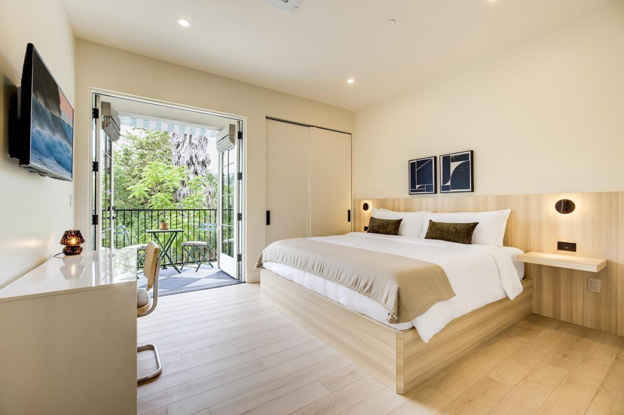 Casa De La Vina - Boutique Apartments In Downtown سانتا باربارا المظهر الخارجي الصورة